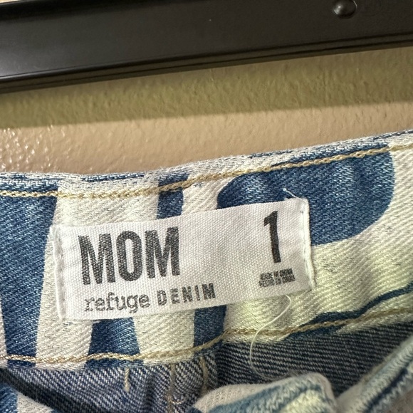 Refuge Blue and White Zebra Print Denim Jean Shorts - Picture 3 of 4